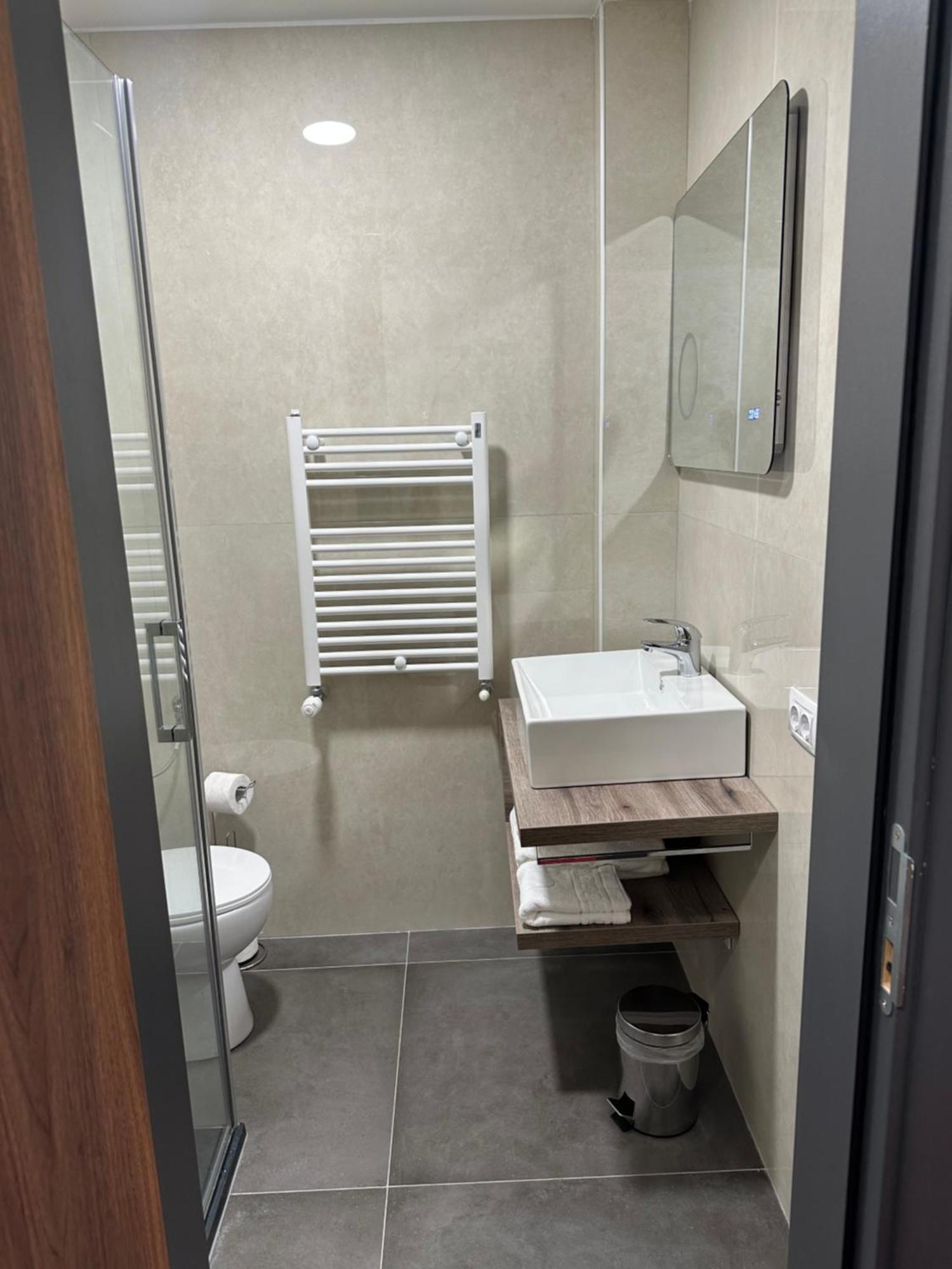 Corabia Mimi Hotel מראה חיצוני תמונה